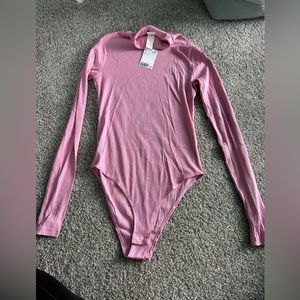 NWT ribbed turtleneck bodysuit